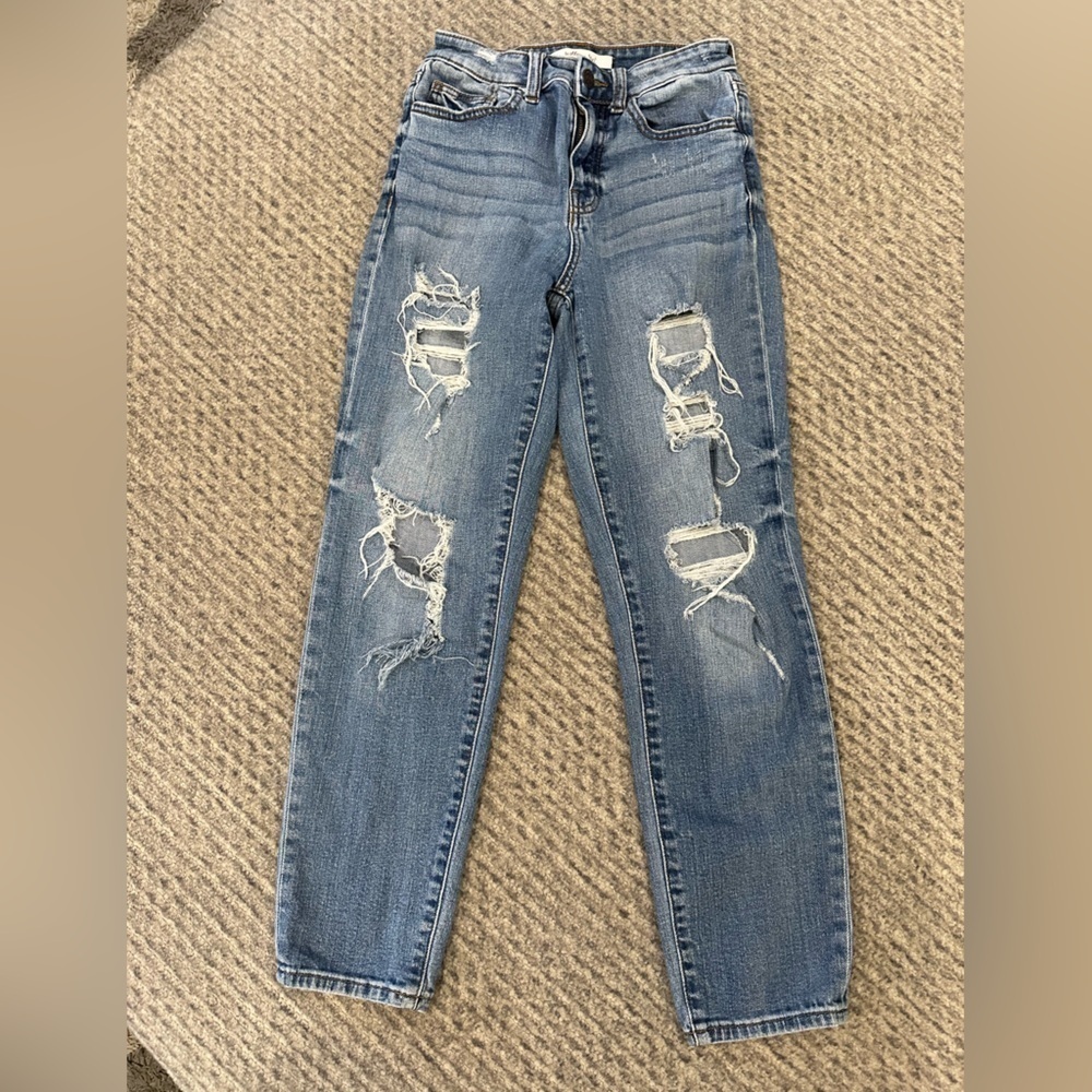 WILLOW + ROOT High Rise Mom Jean